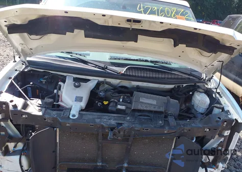 2019 Chevrolet Express 2500 Work Van z USA, uszkodzony, nr VIN 1GCWGAFG3K1309393